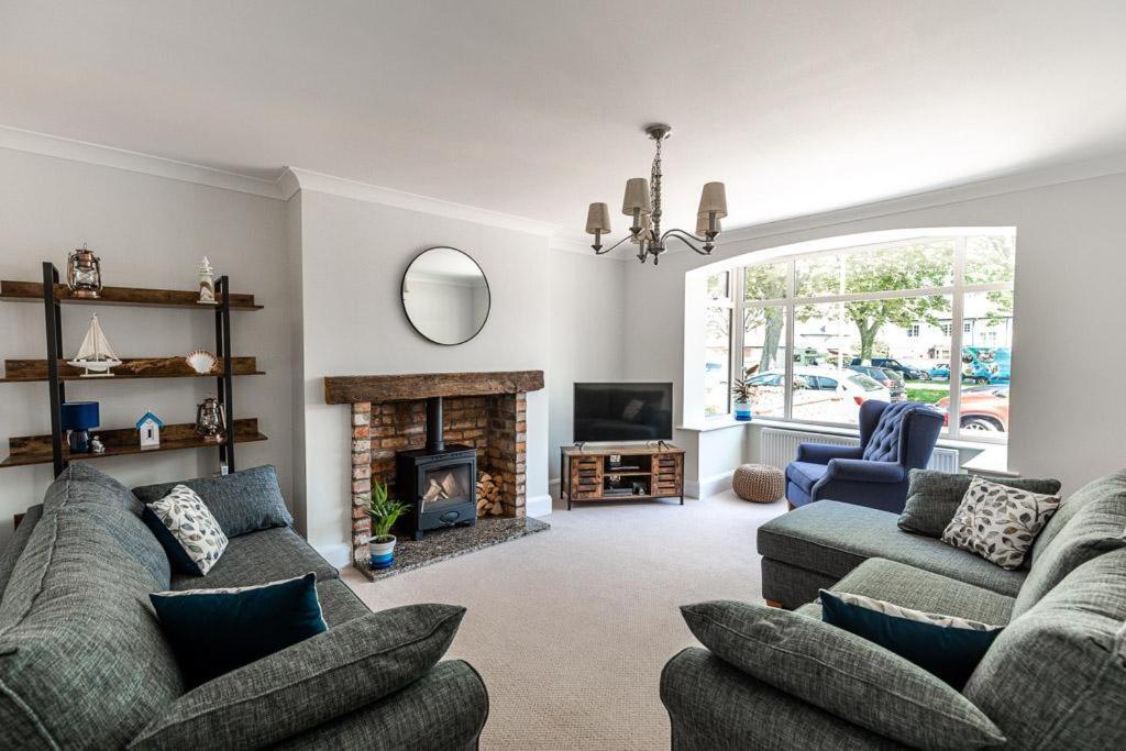 North Beach House - 3 Bedroom Fully Equipped Spacious House Perfect For Family Getaways In Bridlington Exterior foto